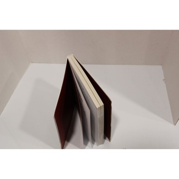 Crock-Pot Best Loved Slow Cooker Recipes  Hardcover 2006 - Picture 4 of 4